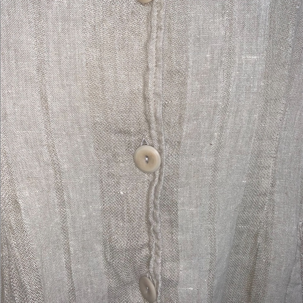 Flax Linen Button Down With Pockets - Picture 4 of 6